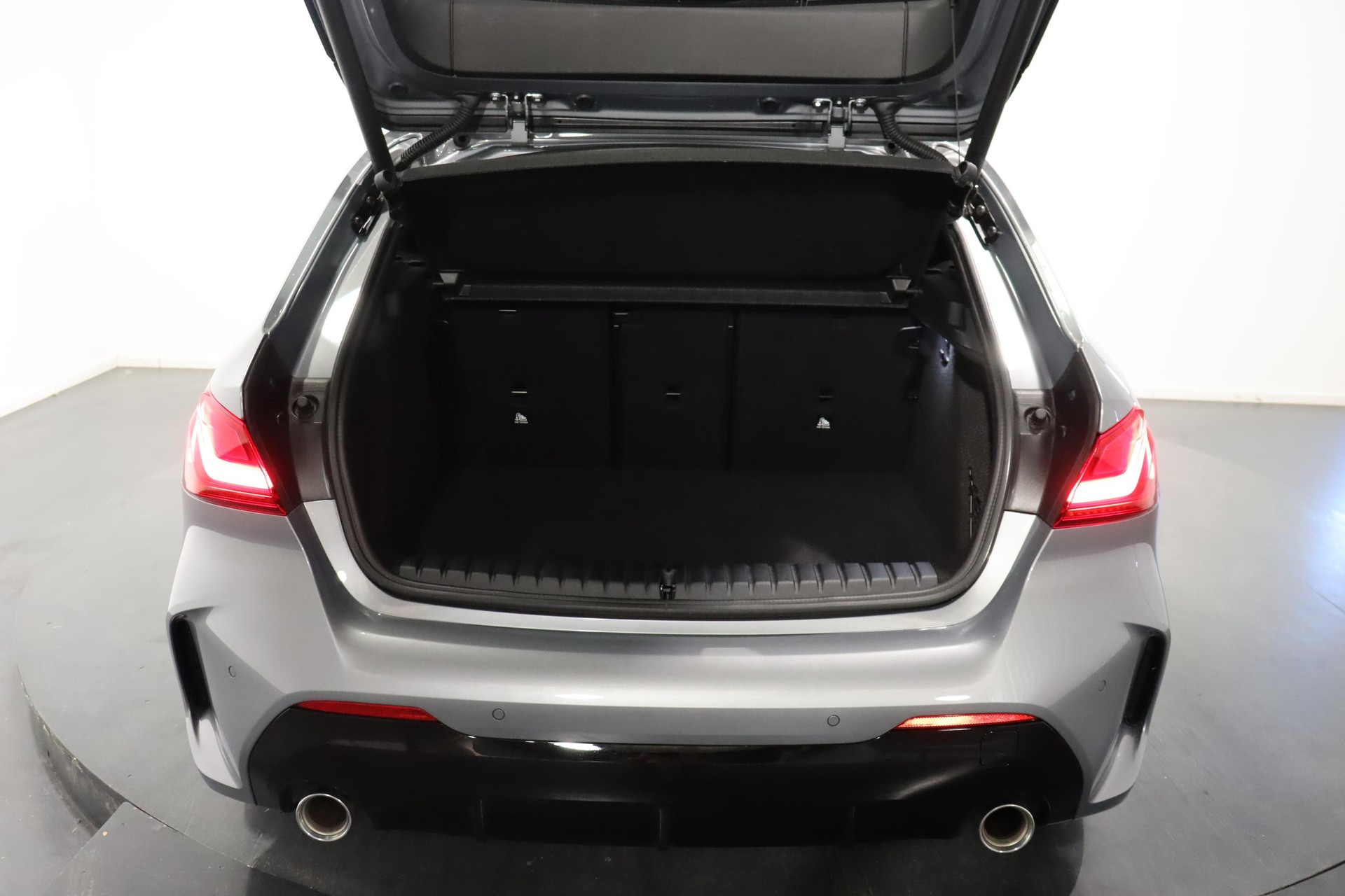 BMW 128ti-image-4