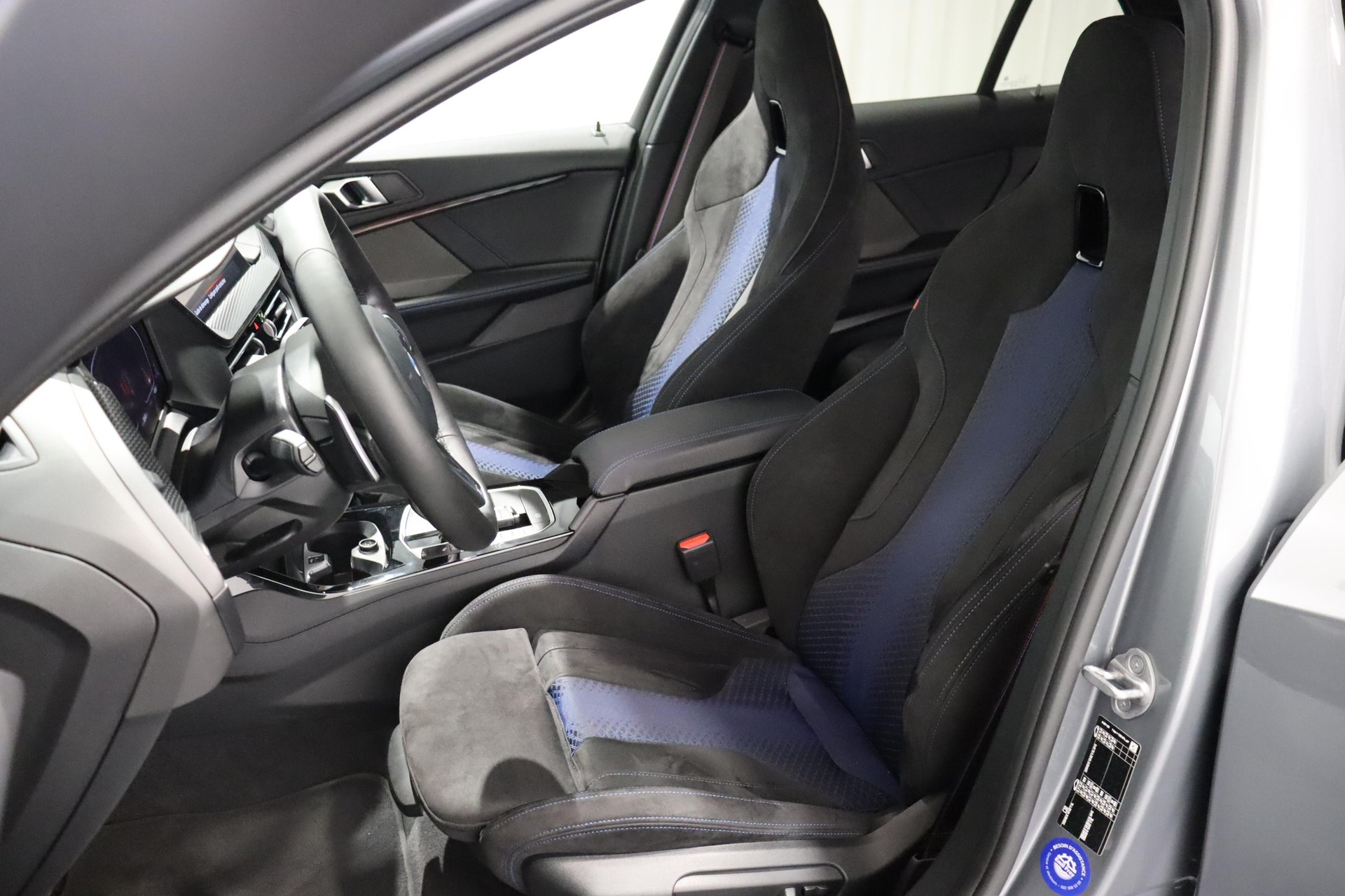 BMW 128ti-image-7