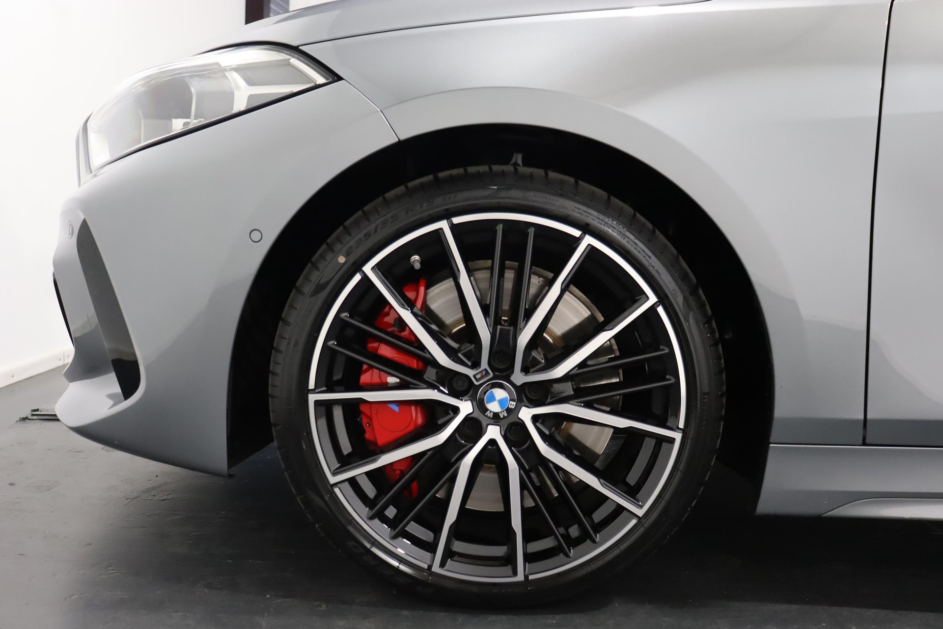 BMW 128ti-image-6