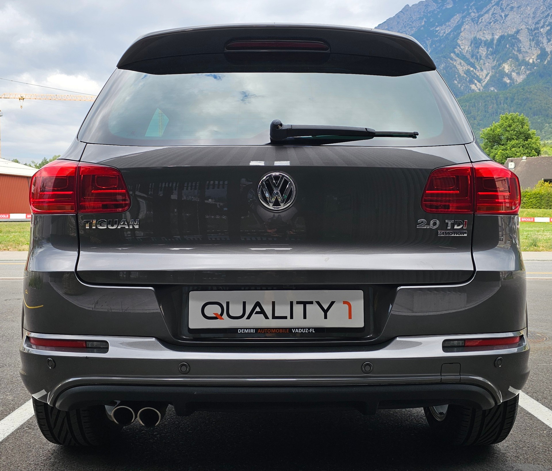 VW Tiguan 2.0 TDI BlueMotion Sport&Style 4Motion DSG-image-7