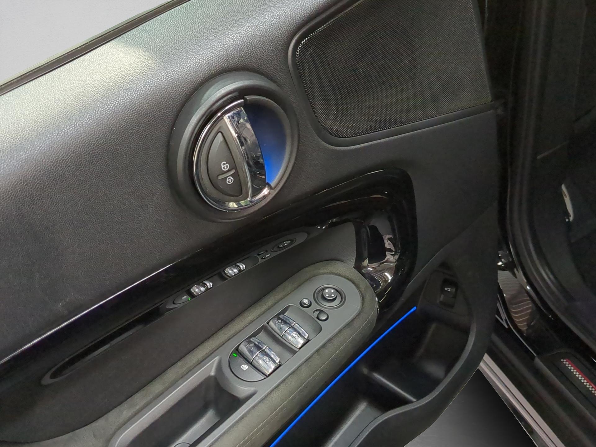 MINI Countryman John Cooper Works ALL4 Steptronic-image-17