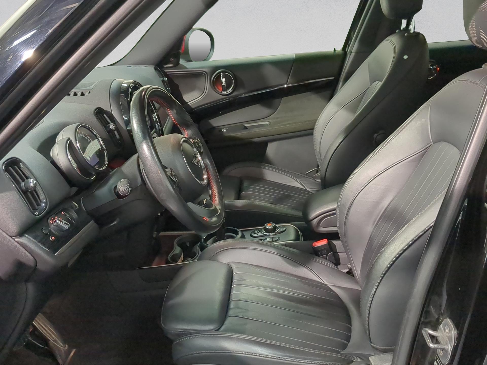 MINI Countryman John Cooper Works ALL4 Steptronic-image-8