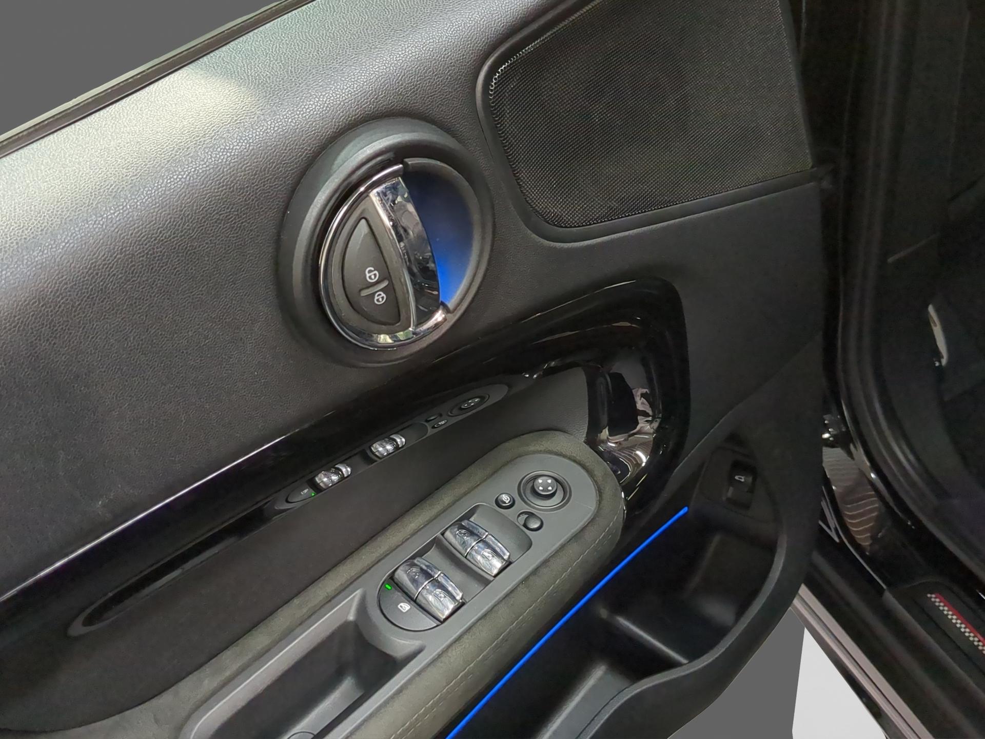 MINI Countryman John Cooper Works ALL4 Steptronic-image-17