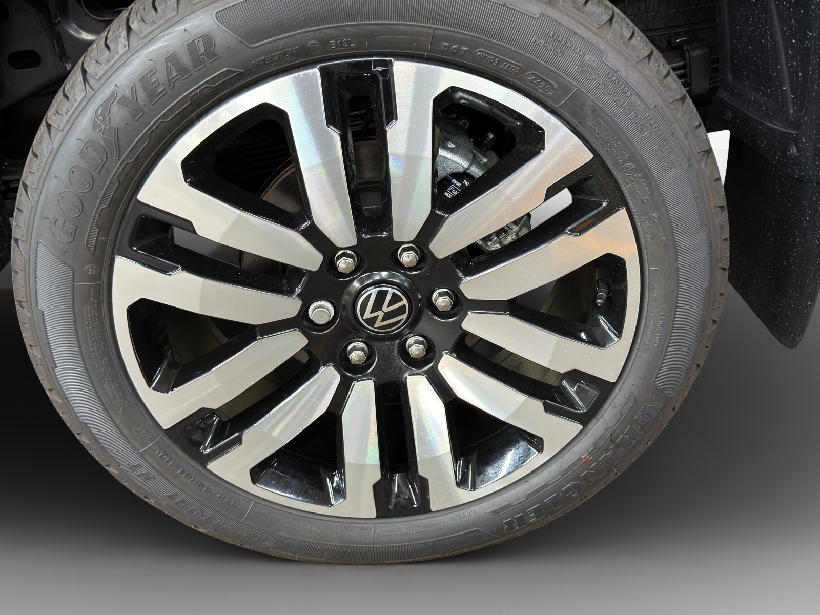 VW Amarok 3.0TDI Aventura Winter 2-image-13