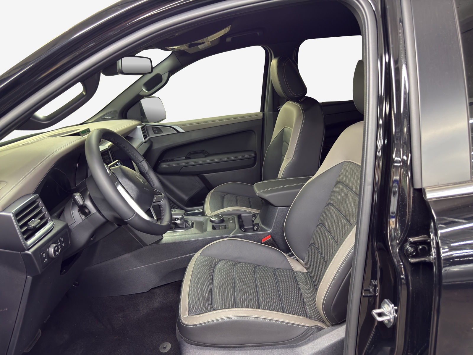 VW Amarok 3.0TDI Aventura Winter 2-image-7