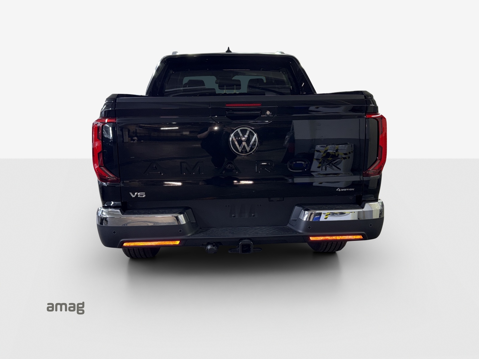 VW Amarok 3.0TDI Aventura Winter 2-showroom-element-3