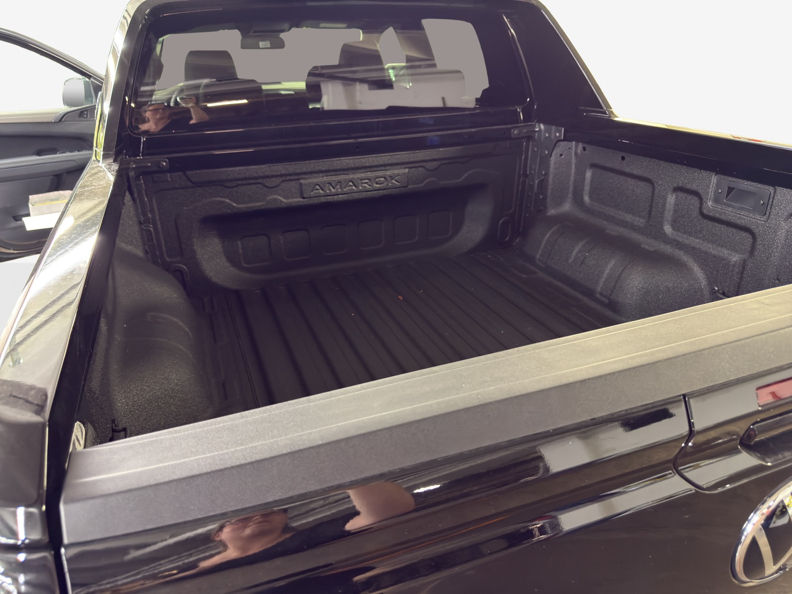 VW Amarok 3.0TDI Aventura Winter 2-image-12