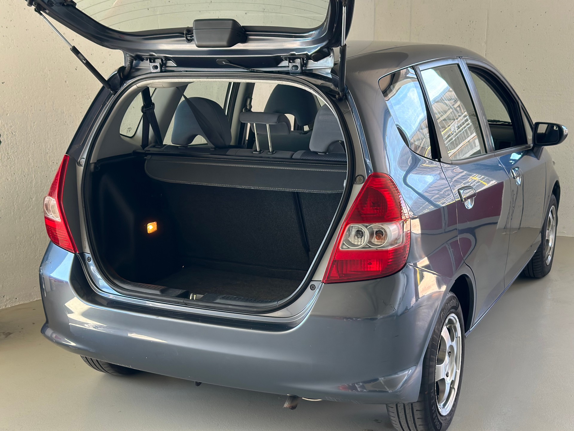 HONDA Jazz 1.4i LS Formula 1 CVT-image-7
