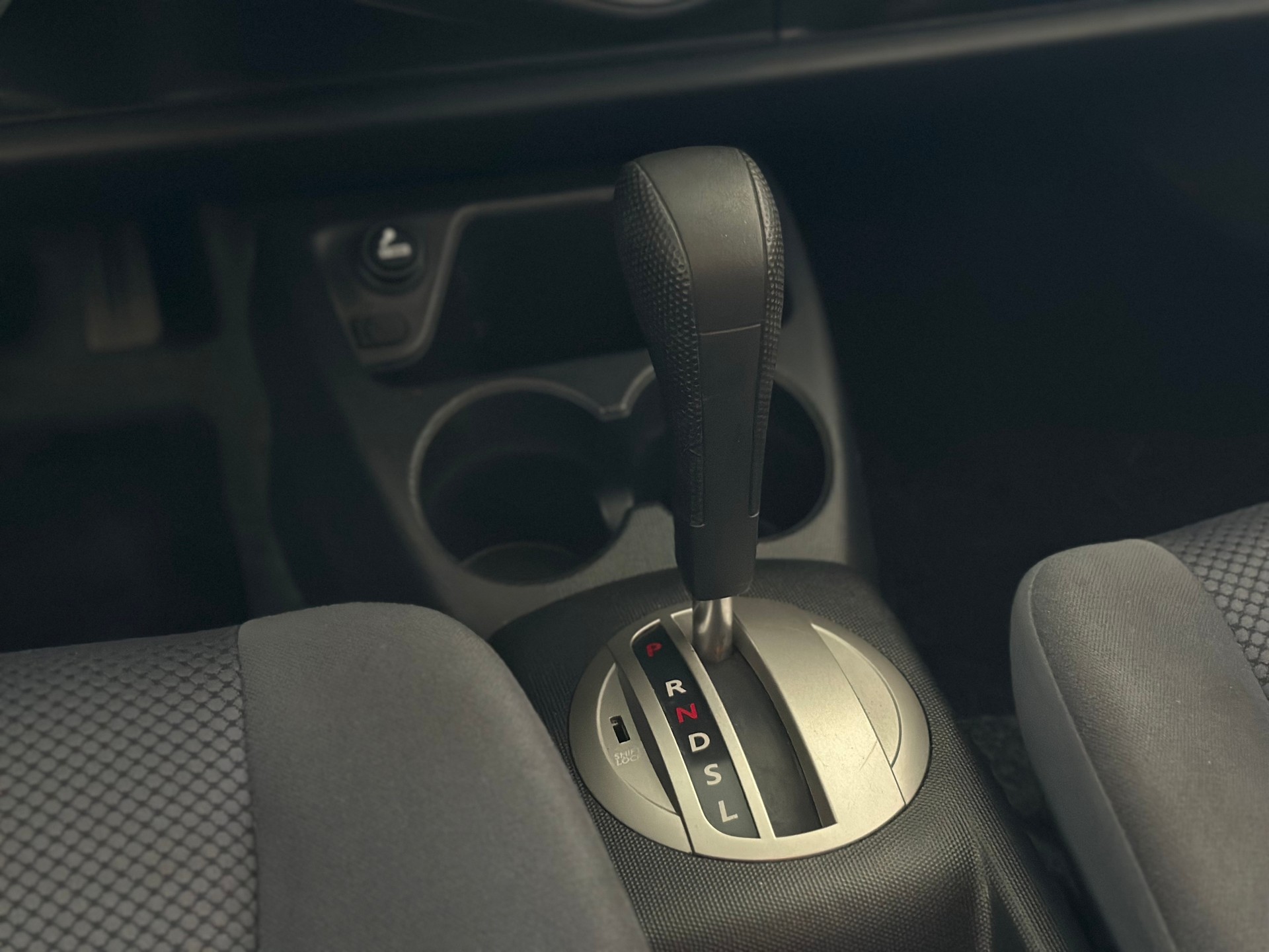 HONDA Jazz 1.4i LS Formula 1 CVT Automat-image-14