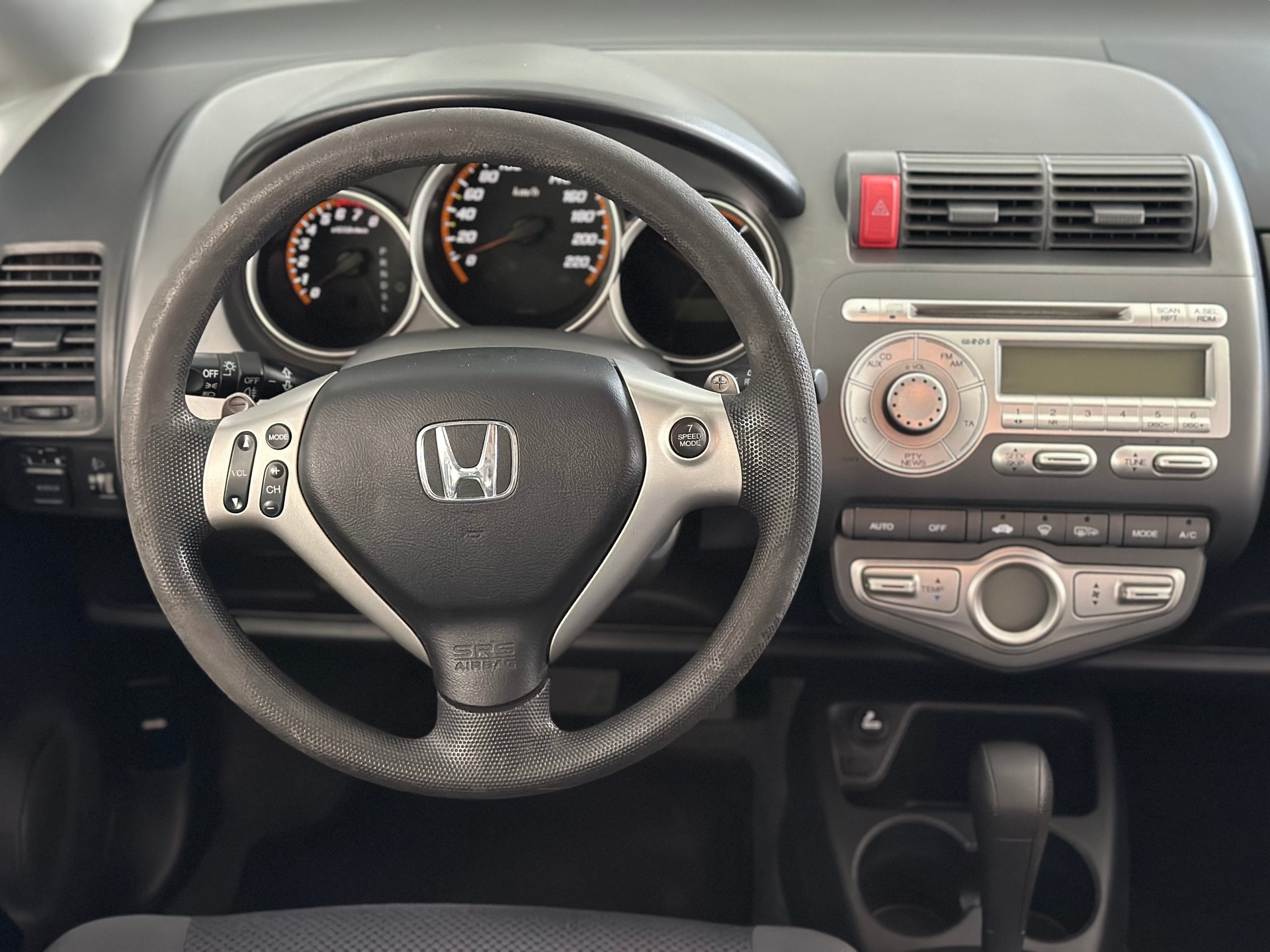 HONDA Jazz 1.4i LS Formula 1 CVT Automat-image-12