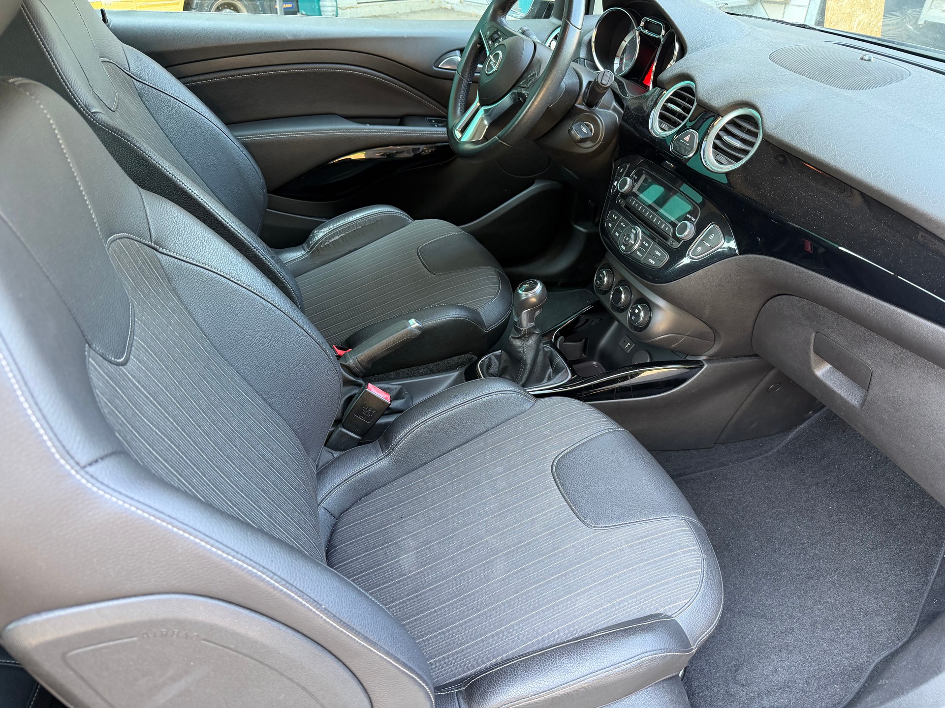 OPEL Adam 1.4 ecoFLEX GLAM-image-9