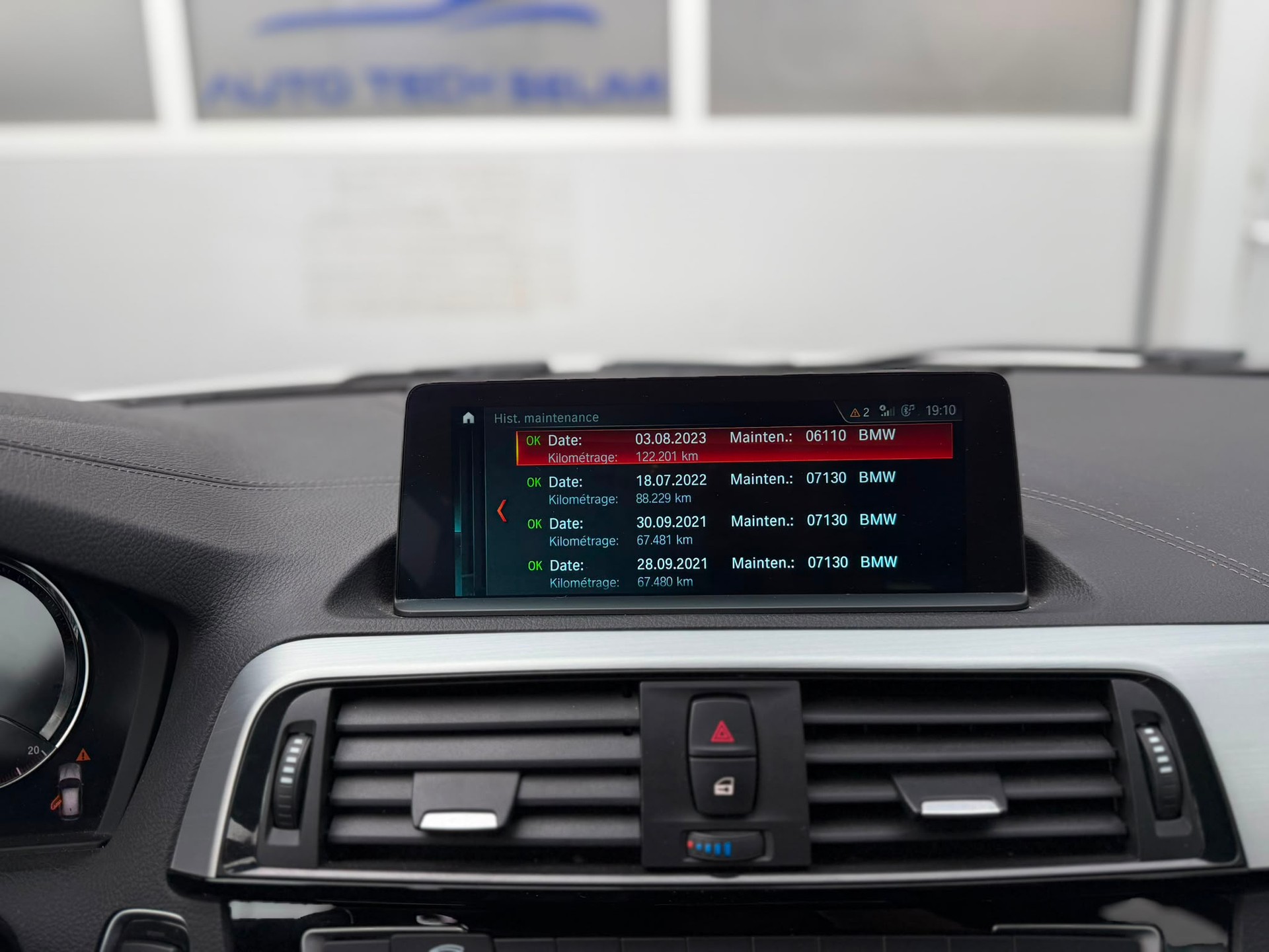 BMW 118i Edition M Sport Steptronic-image-20