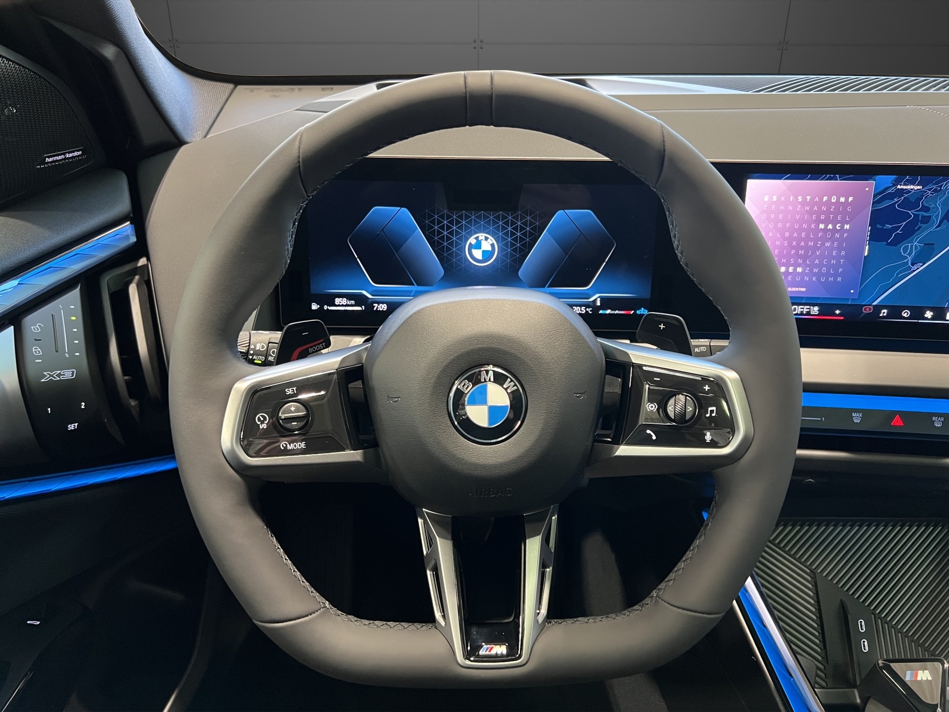 BMW X3 20i xDrive-image-12