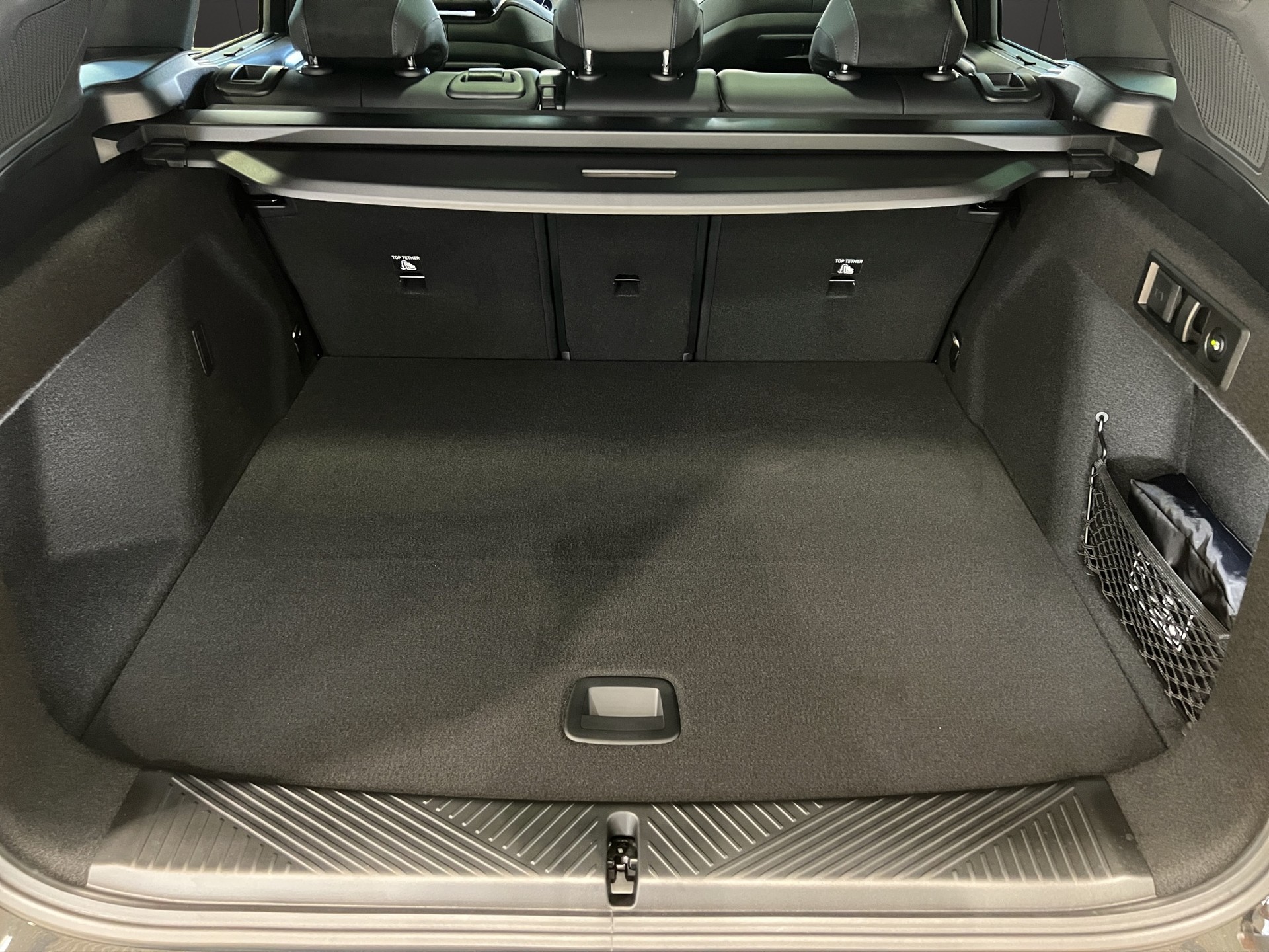 BMW X3 20i xDrive-image-13