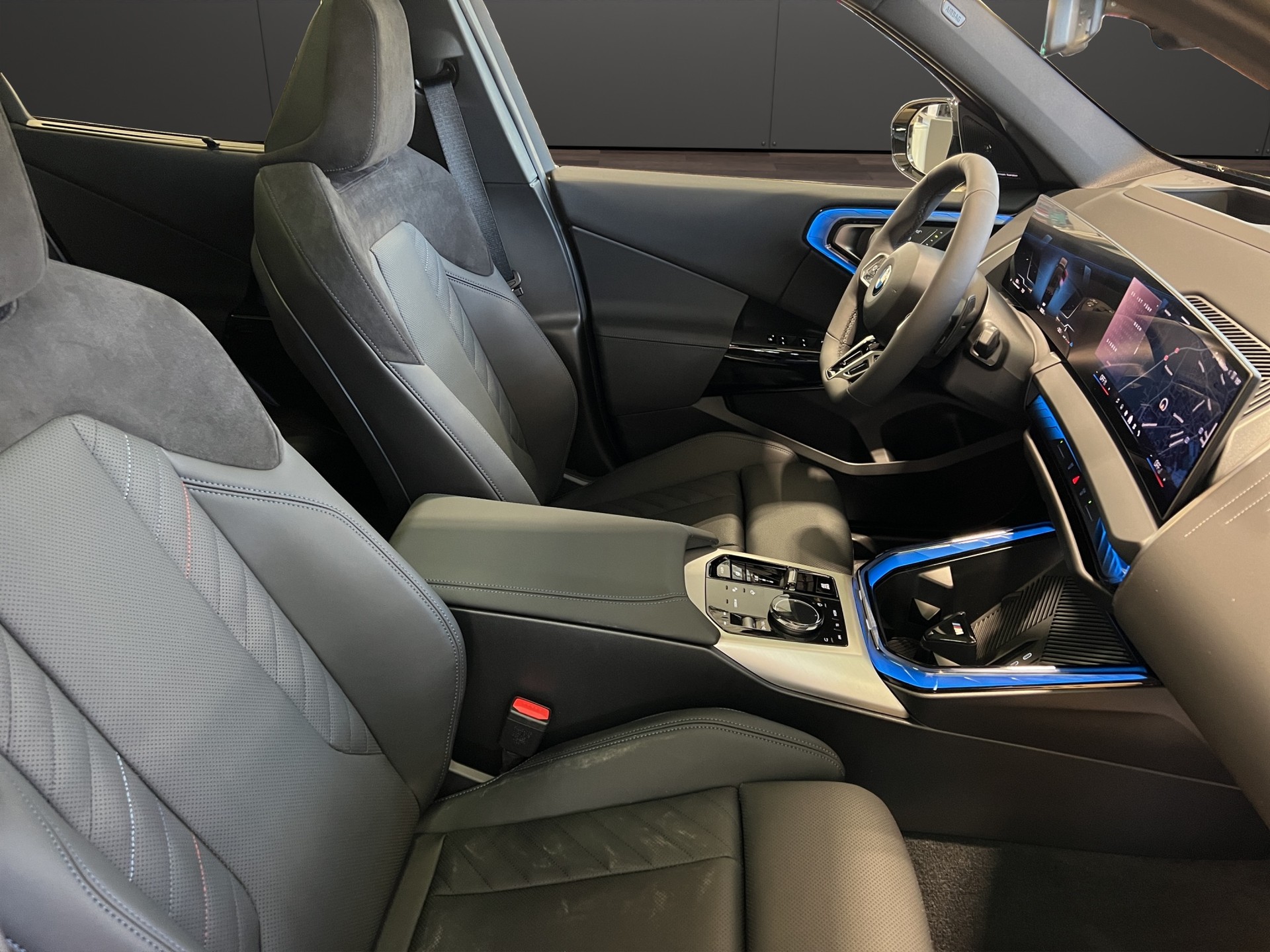 BMW X3 20i xDrive-image-15