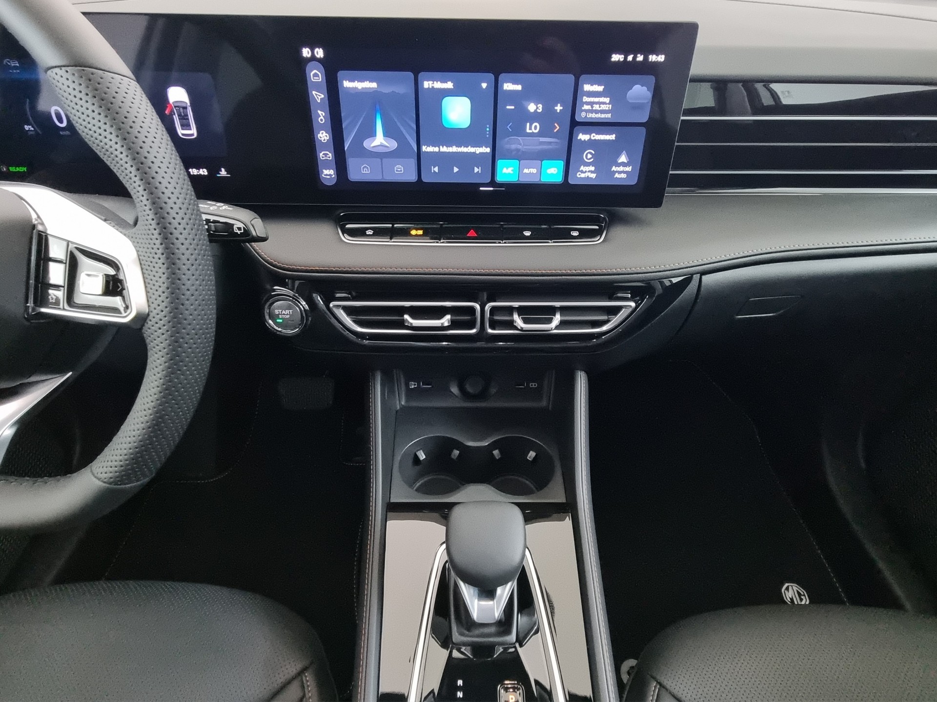 MG MG HS 1.5 T PHEV Luxury-image-9
