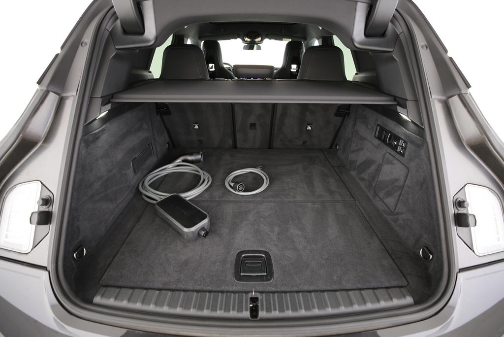 BMW iX xDrive50-image-15