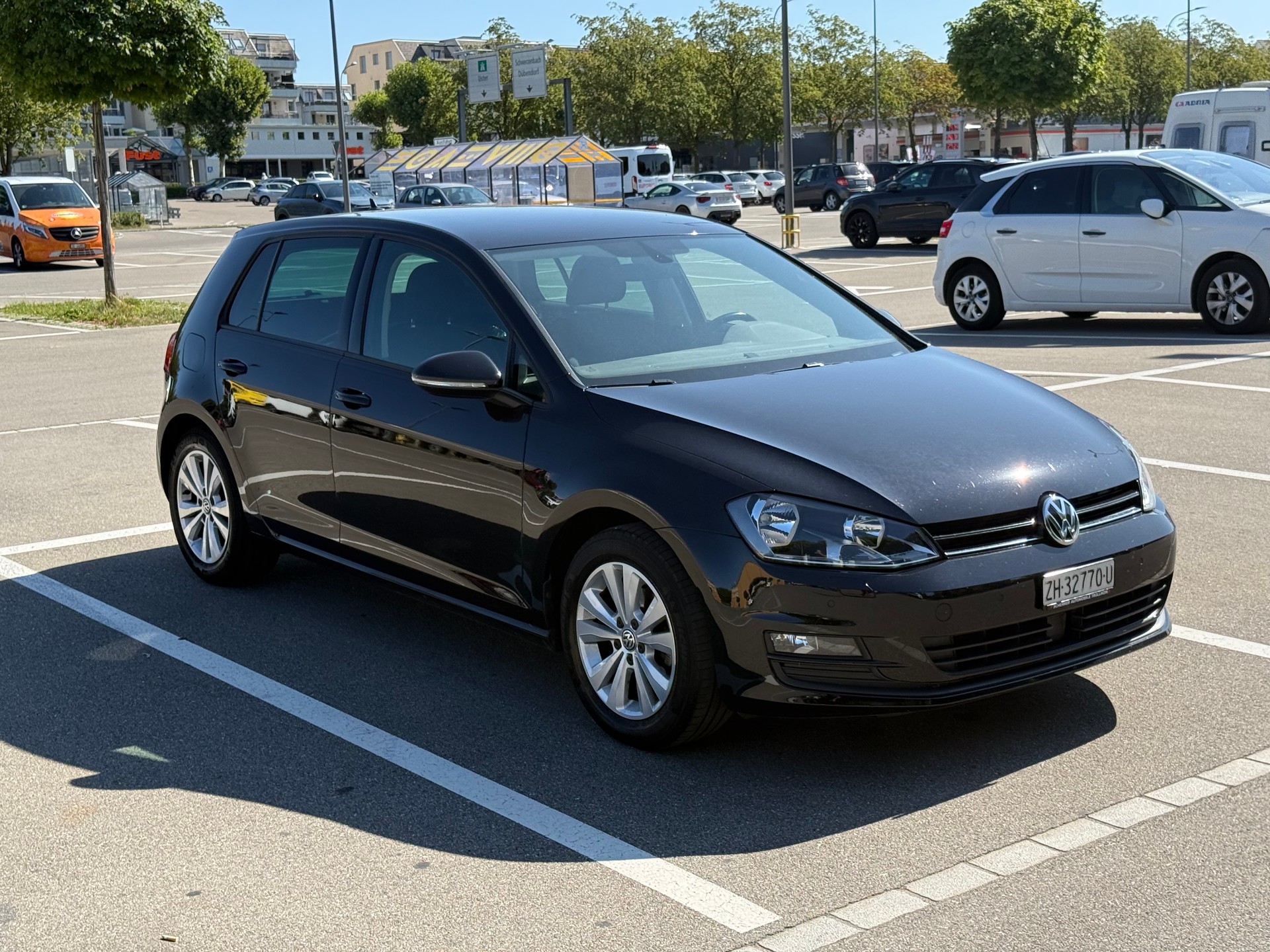 VW Golf 1.2 TSI Value DSG-image-2