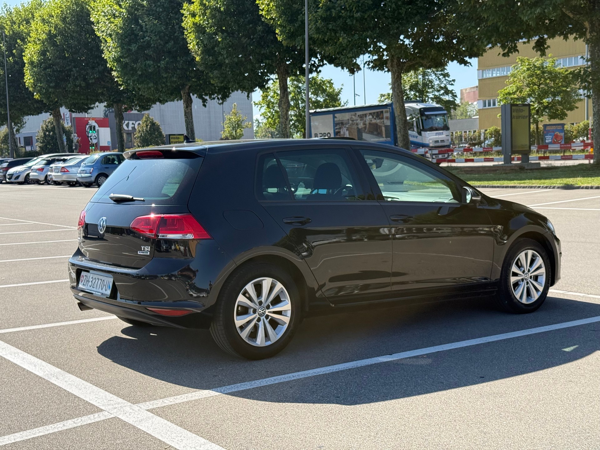VW Golf 1.2 TSI Value DSG-image-4