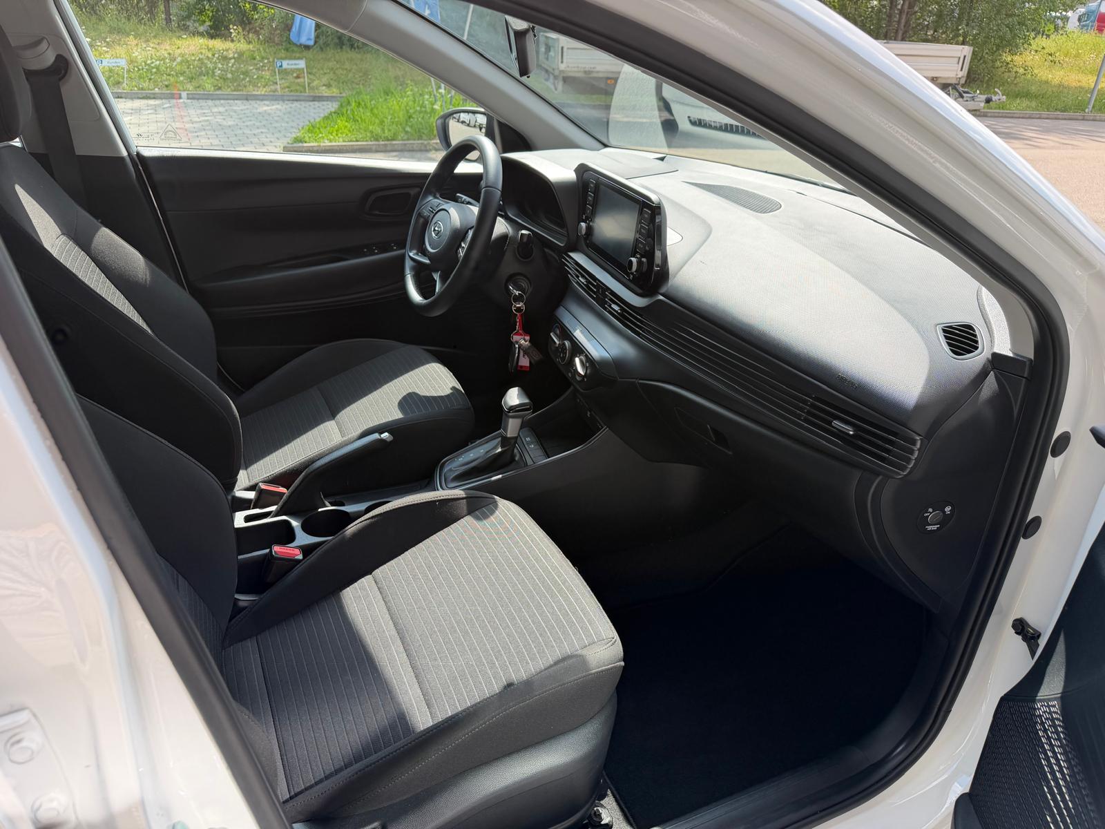 HYUNDAI i20 1.0 T-GDi Origo DCT-image-11