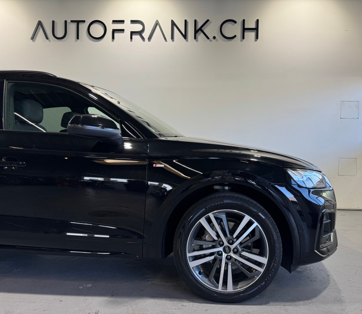 AUDI Q5 Sportback 2.0 40 TDI S Line quattro S-Tronic-image-8