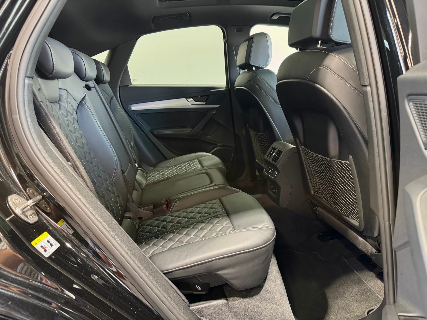 AUDI Q5 Sportback 2.0 40 TDI S Line quattro S-Tronic-image-13