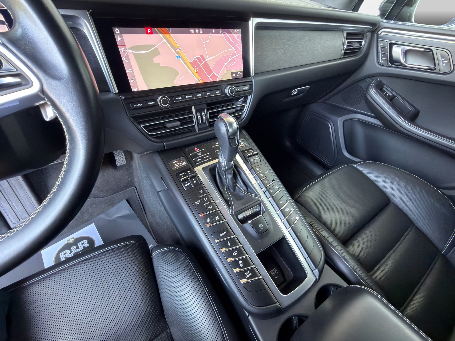 PORSCHE Macan 2.9 V6 GTS-image-20