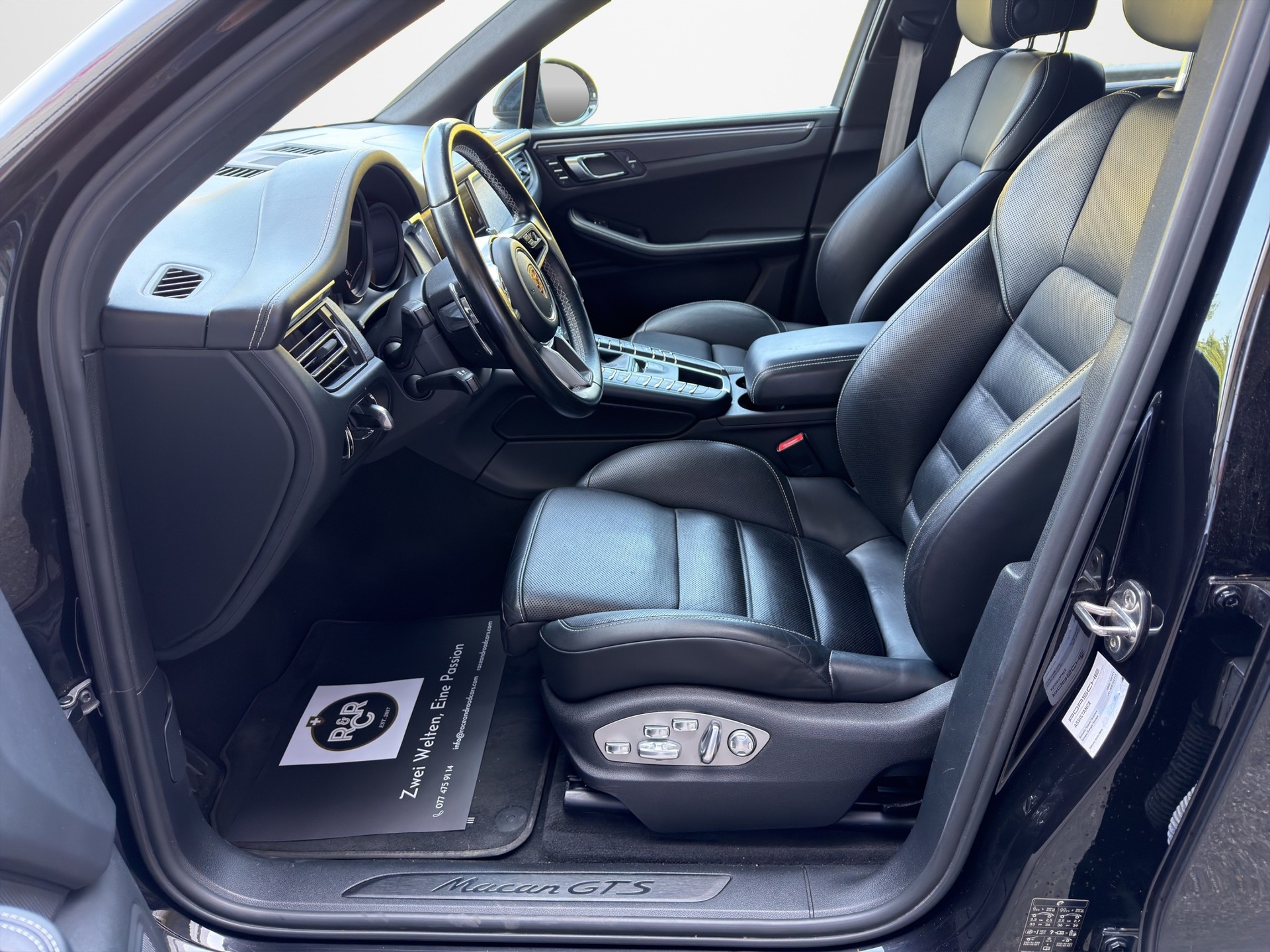 PORSCHE Macan 2.9 V6 GTS-image-11