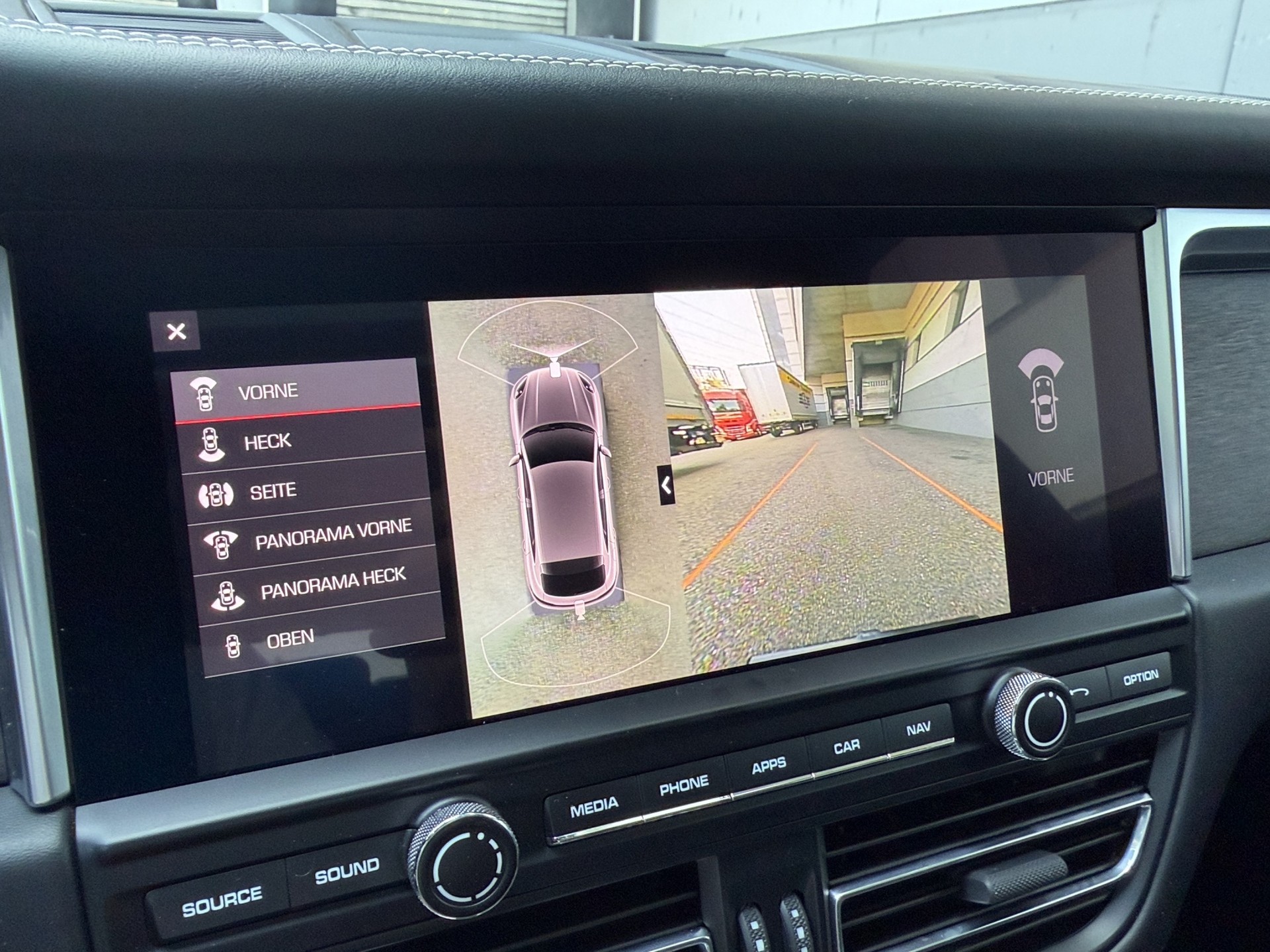 PORSCHE Macan 2.9 V6 GTS-image-23