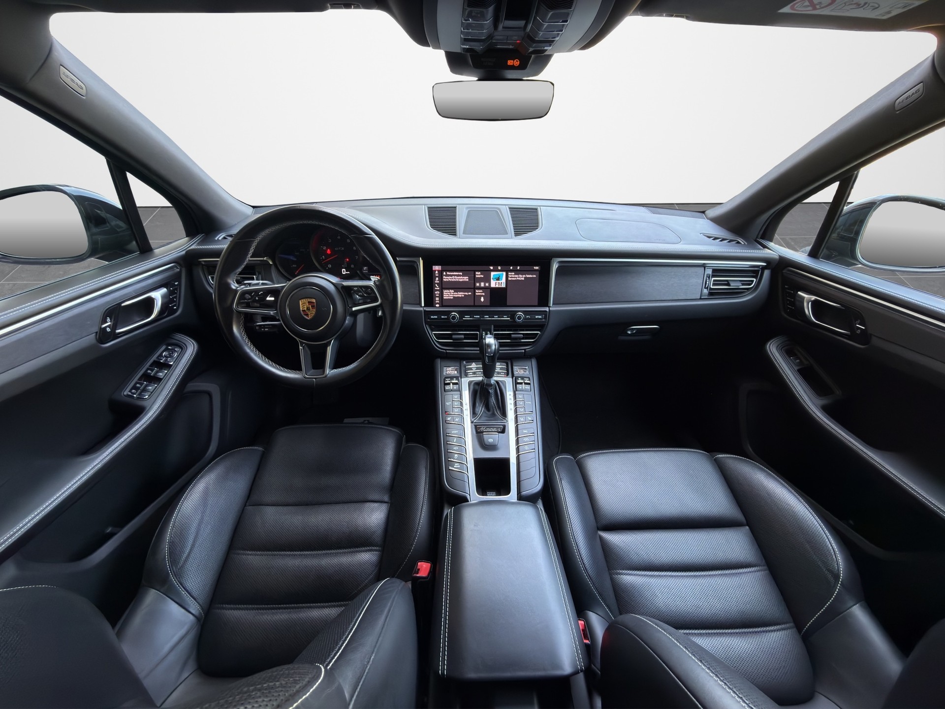 PORSCHE Macan 2.9 V6 GTS-image-14
