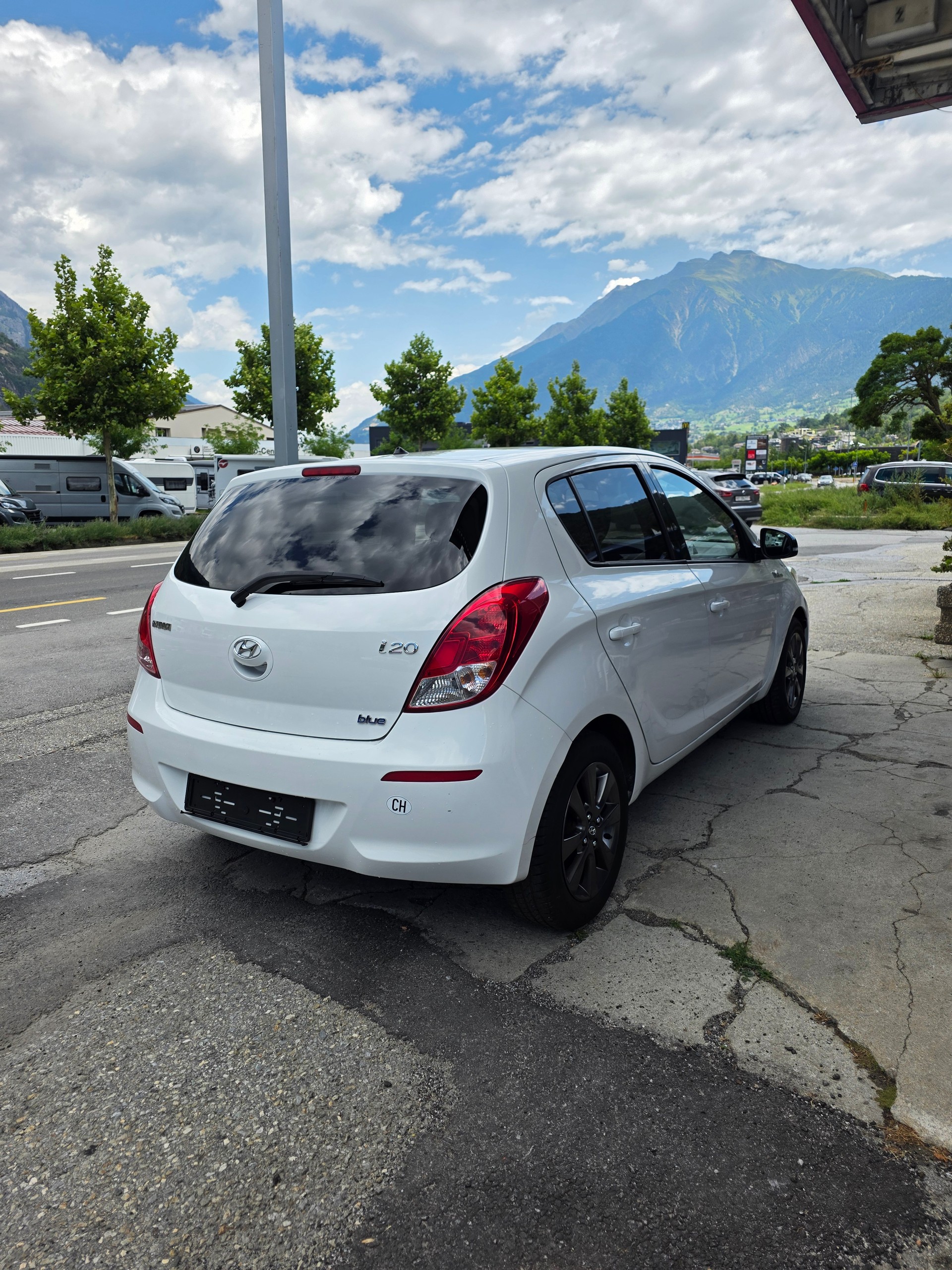HYUNDAI i20 1.2 GO!-image-5