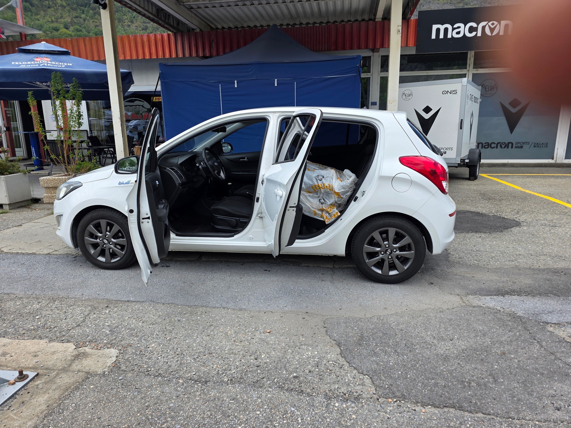 HYUNDAI i20 1.2 GO!-image-10
