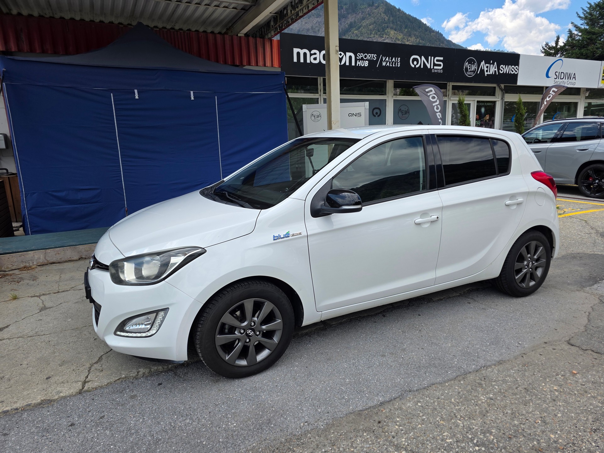 HYUNDAI i20 1.2 GO!-image-3