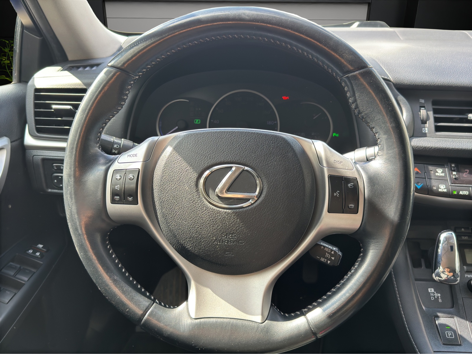 LEXUS CT 200h 1.8 comfort-image-10