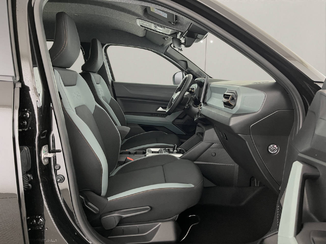 DACIA Duster 1.8 Hybrid Extreme-image-15