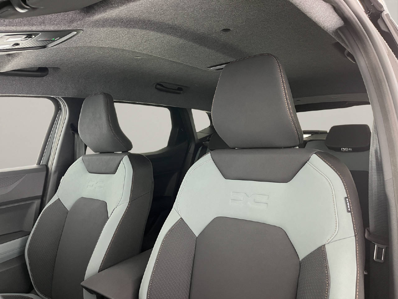 DACIA Duster 1.8 Hybrid Extreme-image-14
