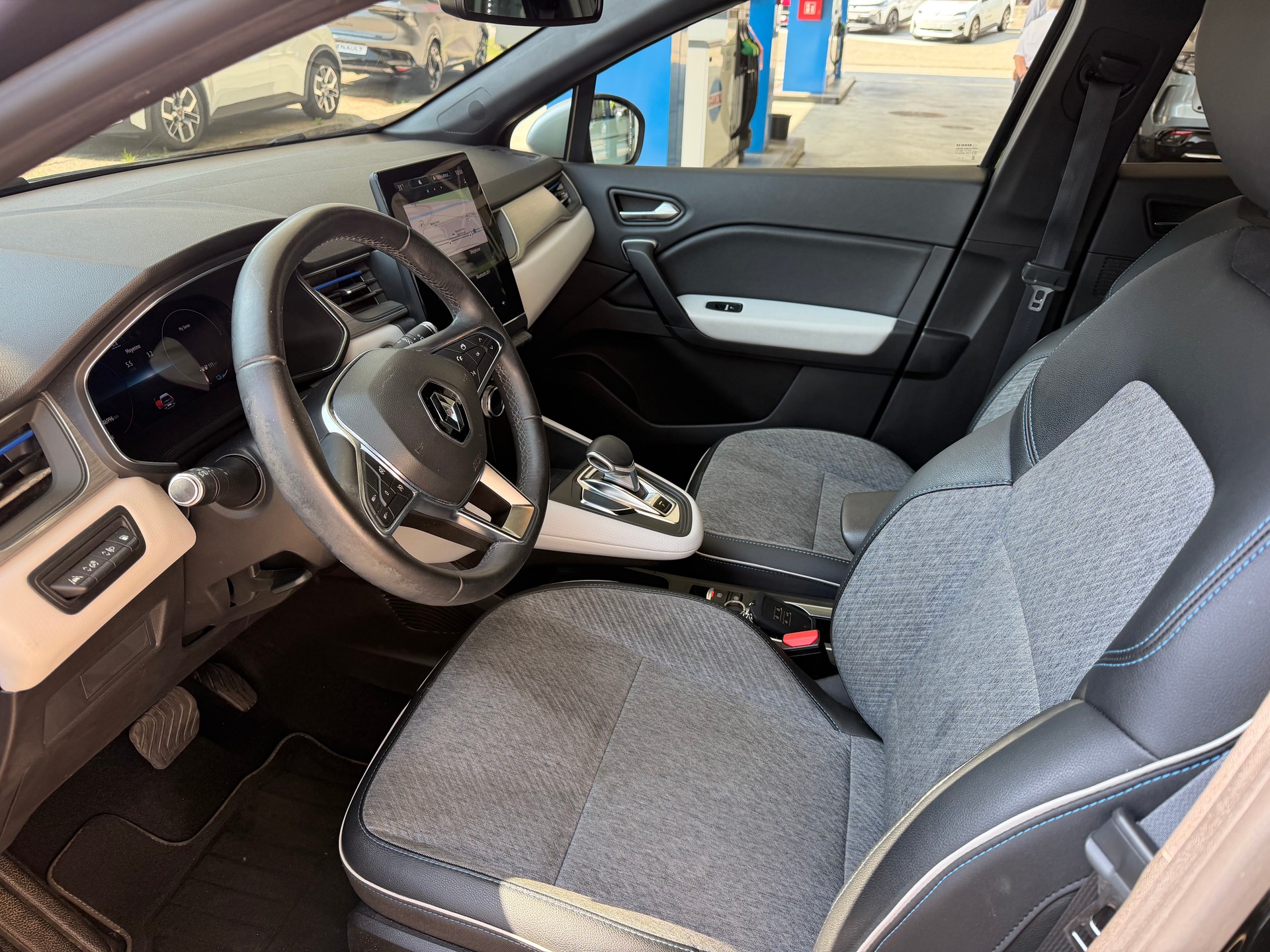 RENAULT Captur 1.6 E-Tech Edition1 DHT-image-5