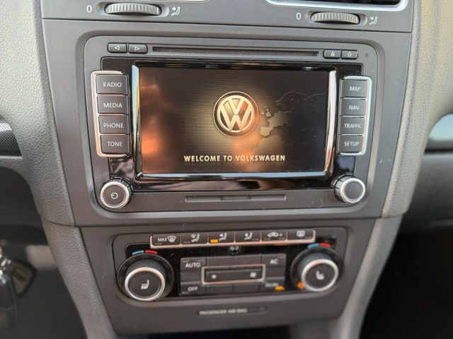 VW Golf 1.4 TSI Team DSG-image-7