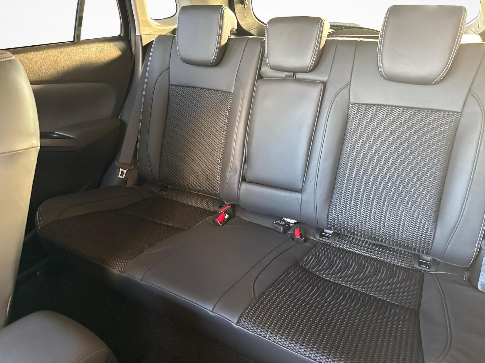 SUZUKI S-Cross 1.4 T Piz Sulai Top Hybrid 4x4-image-9