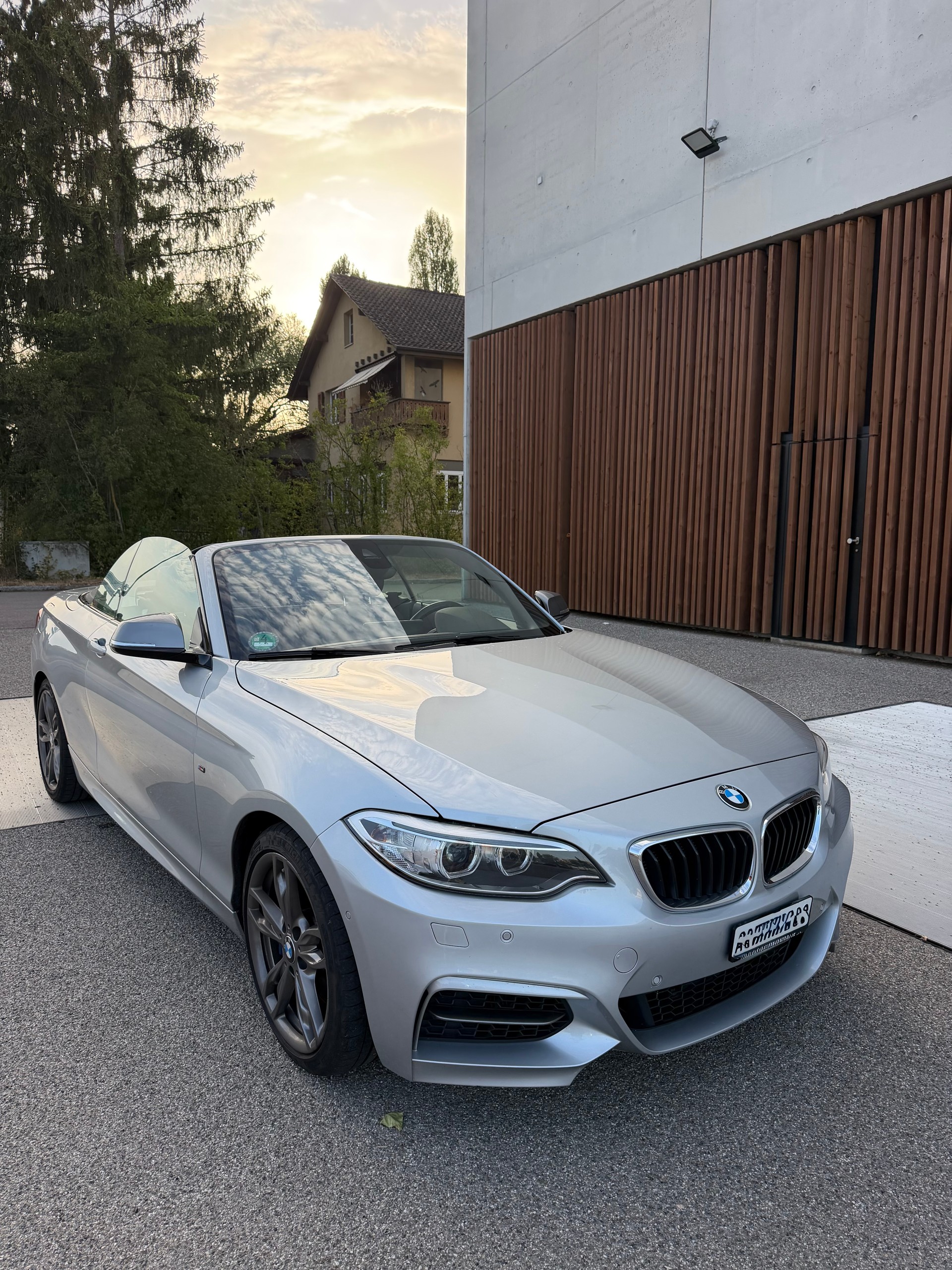 BMW M235i xDrive SAG-image-8