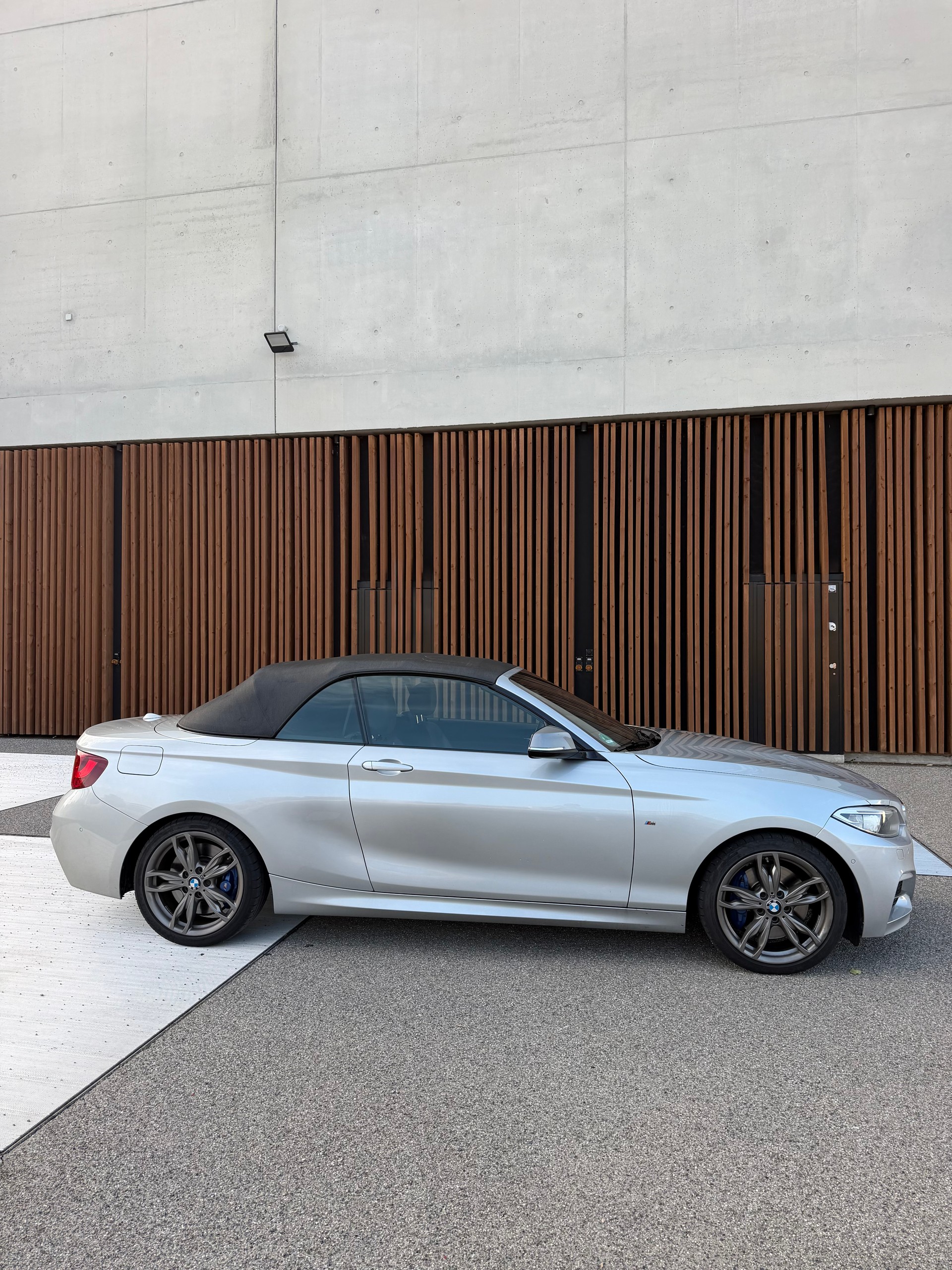 BMW M235i xDrive SAG-image-0