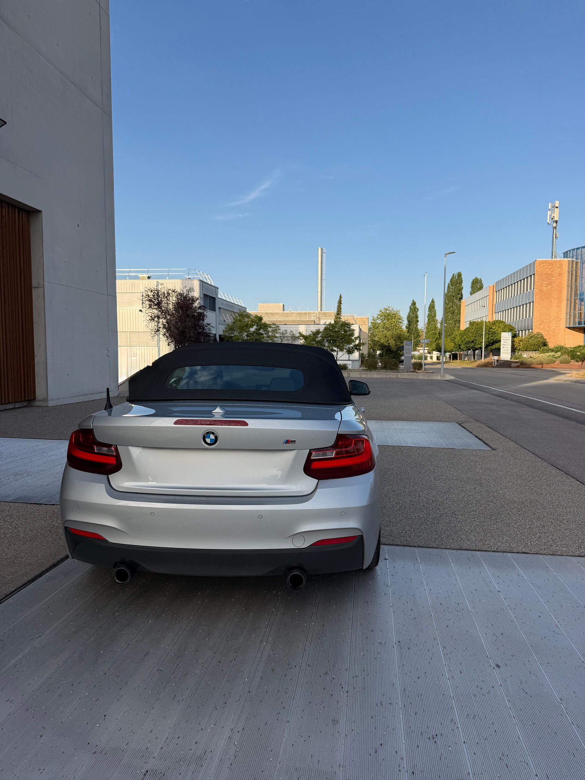 BMW M235i xDrive SAG-image-6