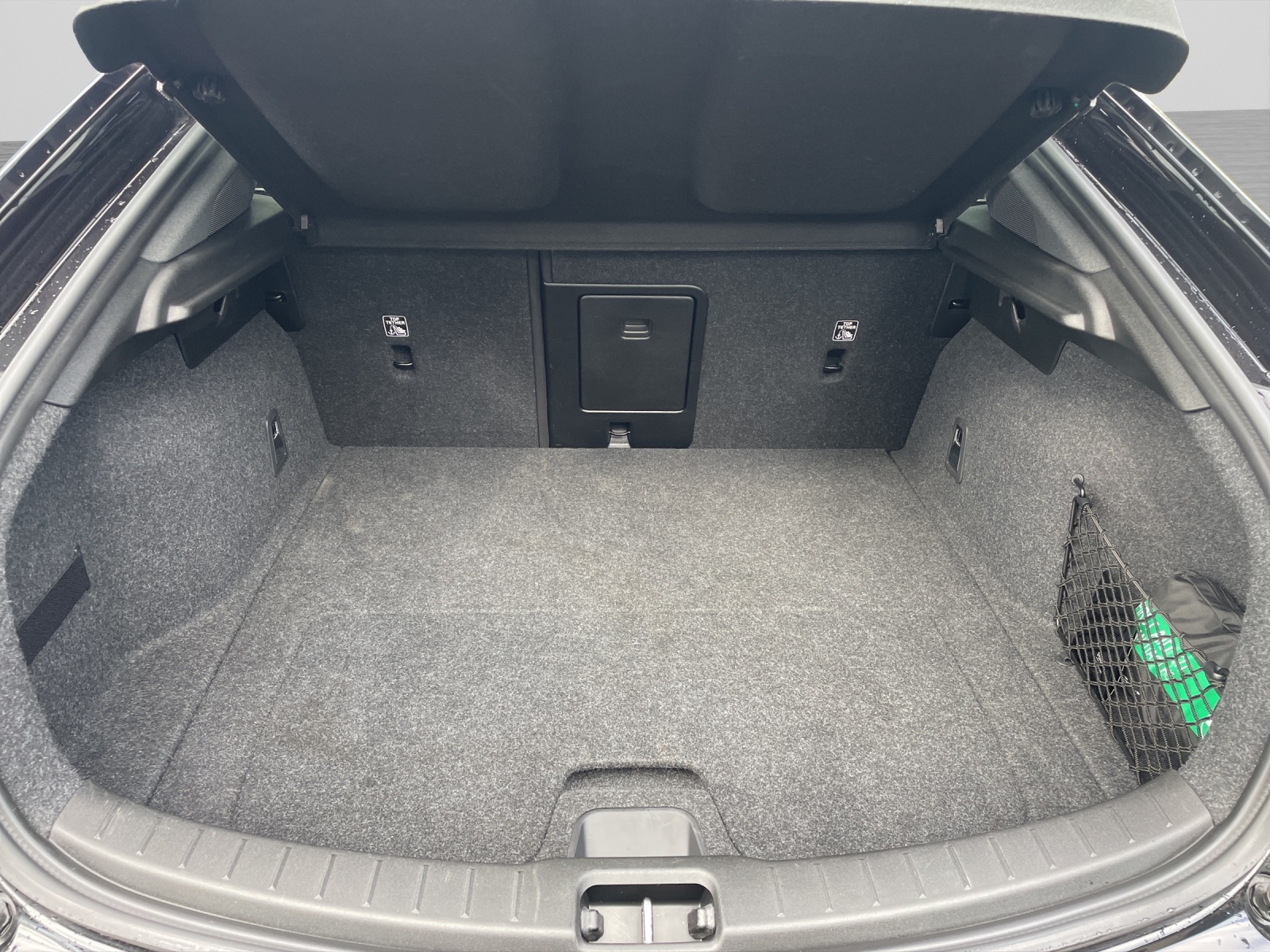 POLESTAR 2 Long Range Dual Motor-image-14
