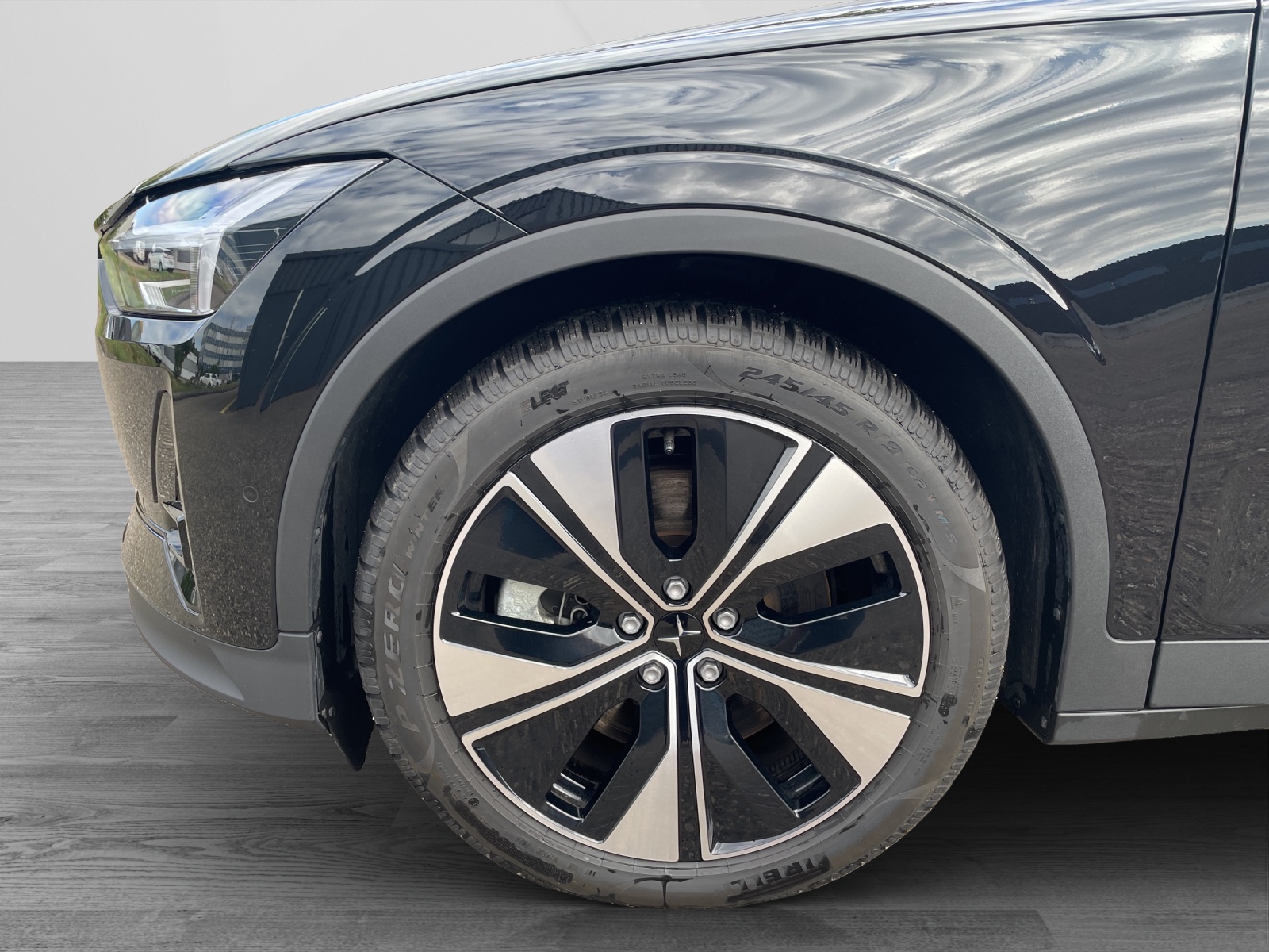 POLESTAR 2 Long Range Dual Motor-image-8