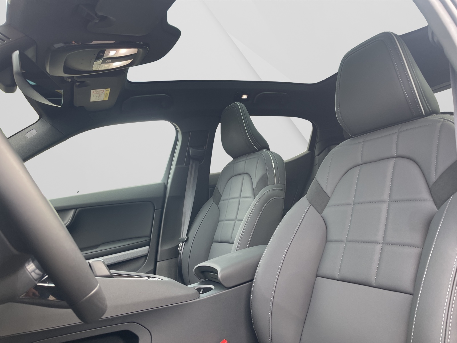 POLESTAR 2 Long Range Dual Motor-image-17