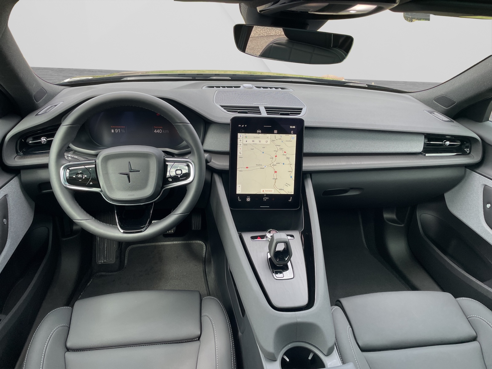 POLESTAR 2 Long Range Dual Motor-image-10