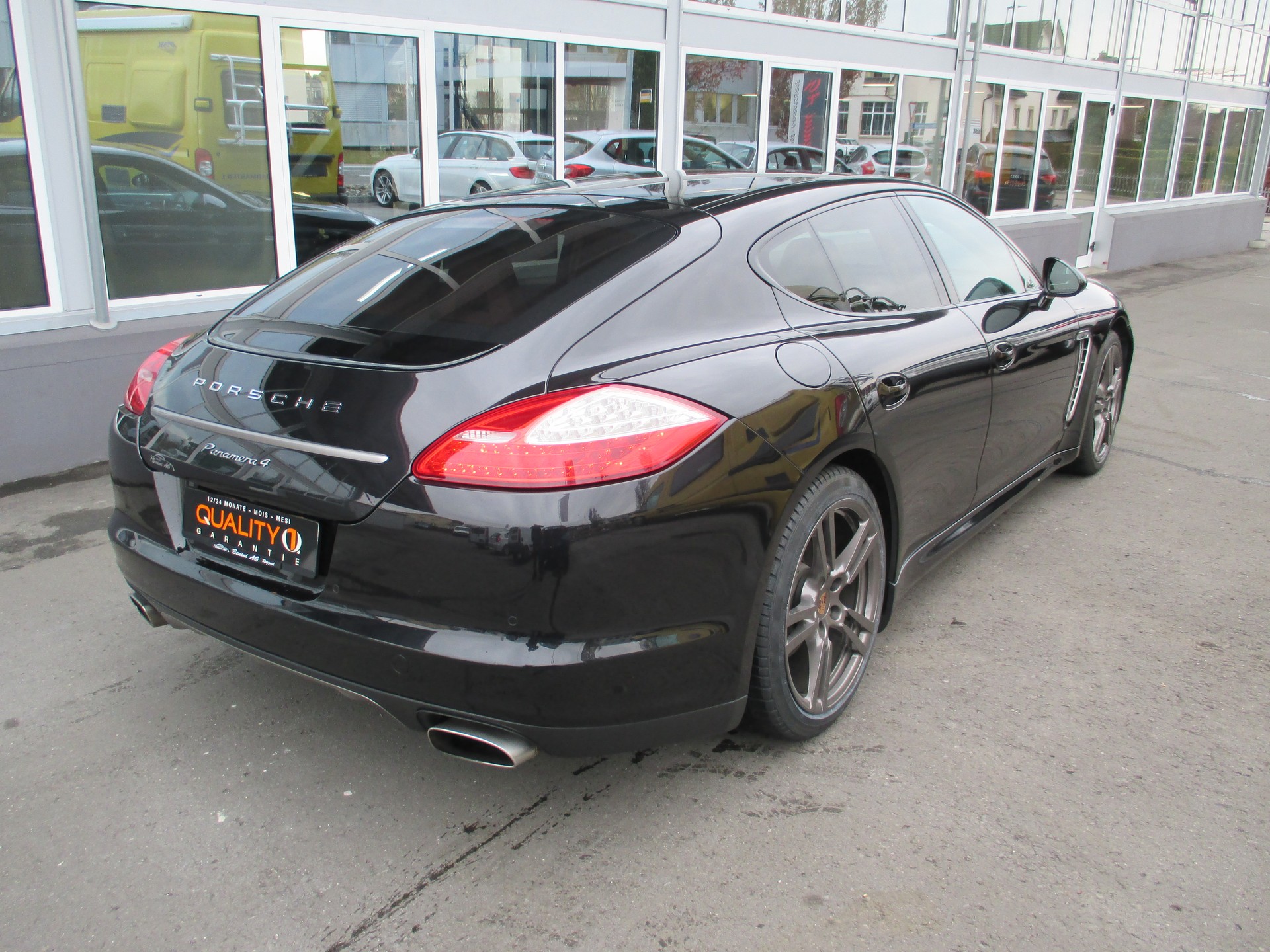 PORSCHE Panamera 4 3.6 Platinum Edition PDK-image-4