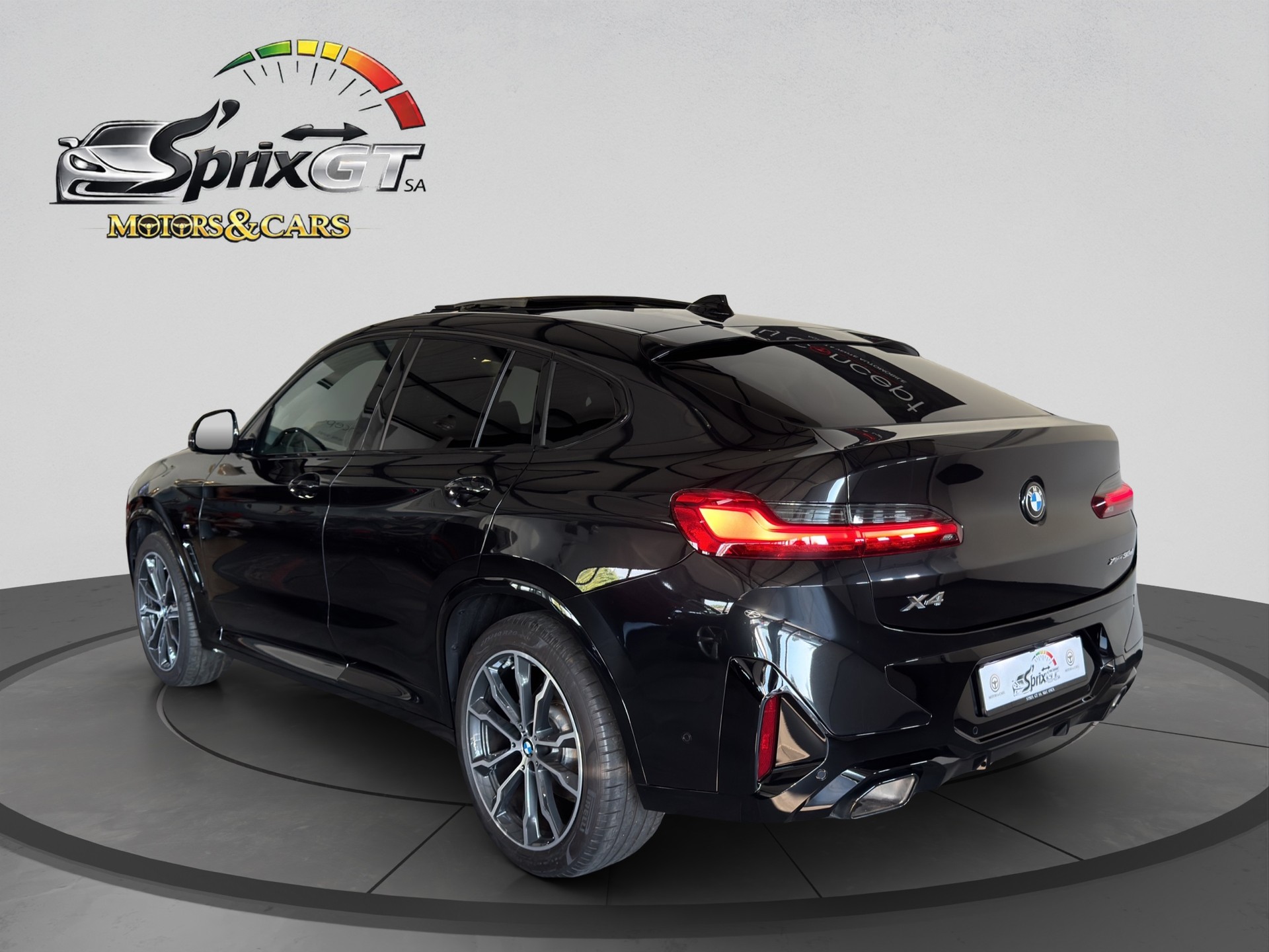 BMW X4 xDrive 48V 30d M Sport Steptronic-showroom-element-2