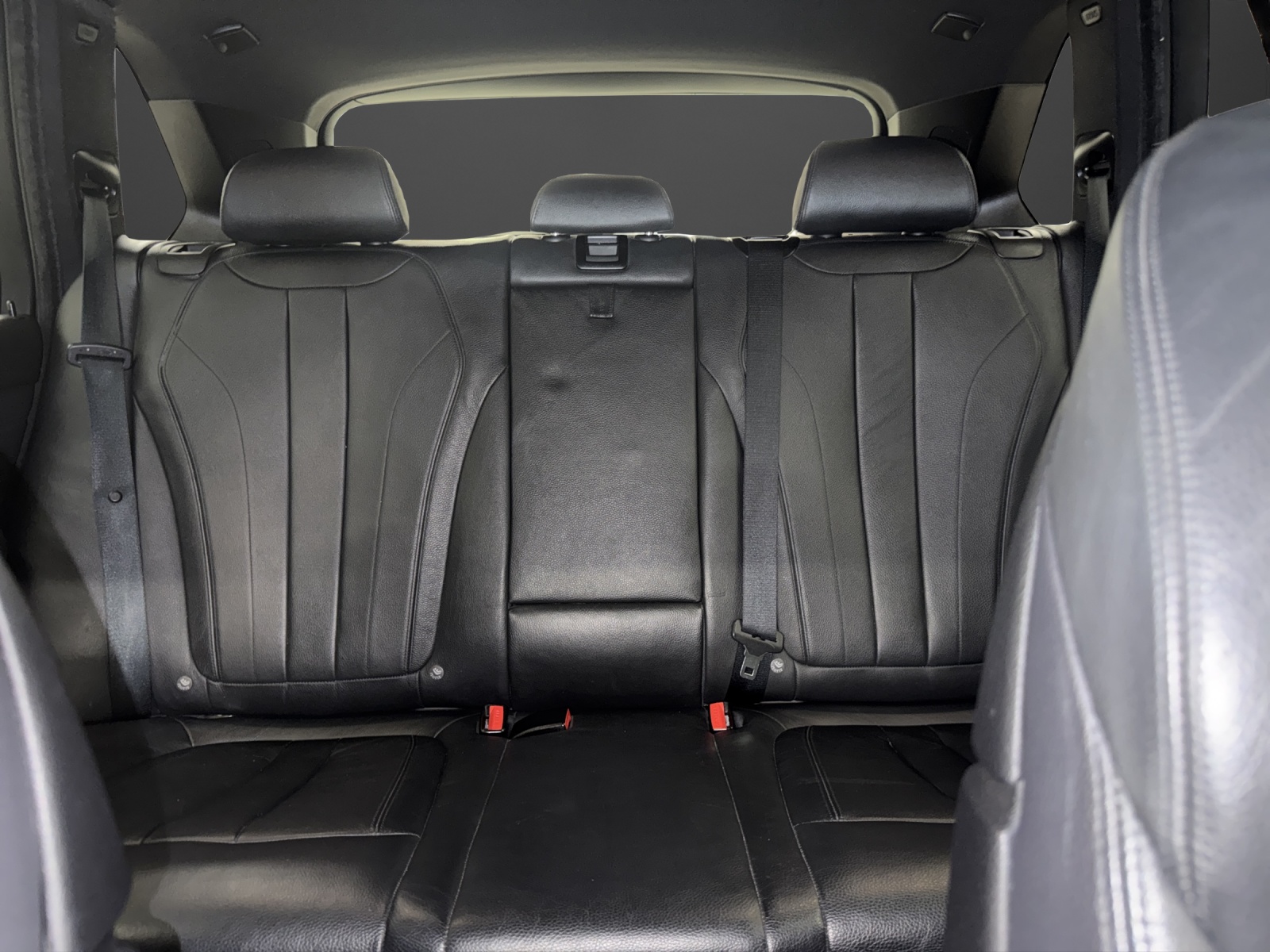BMW X5 xDrive 40d M-Paket Steptronic-image-9