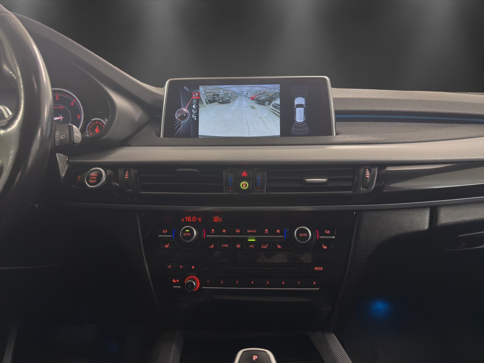 BMW X5 xDrive 40d M-Paket Steptronic-image-11